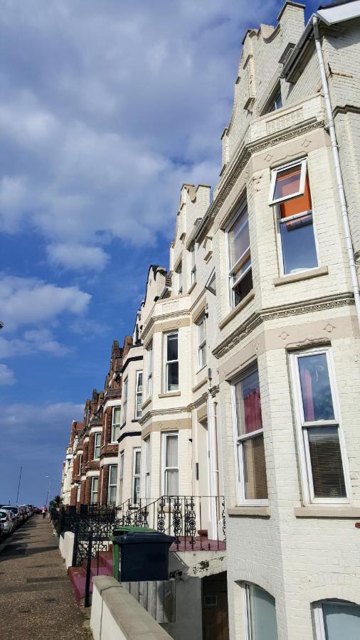 Apartamento The Little Flat On The Corner Cromer Exterior foto